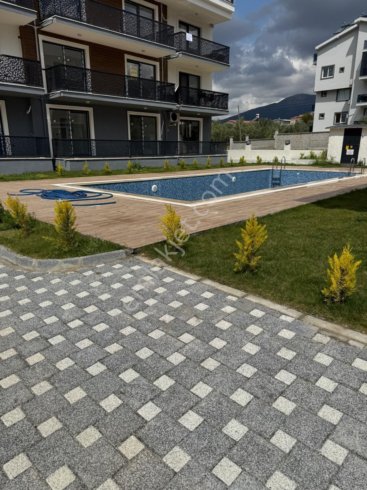 Baran Emlaktan Karaçulhada Satılık Daire
