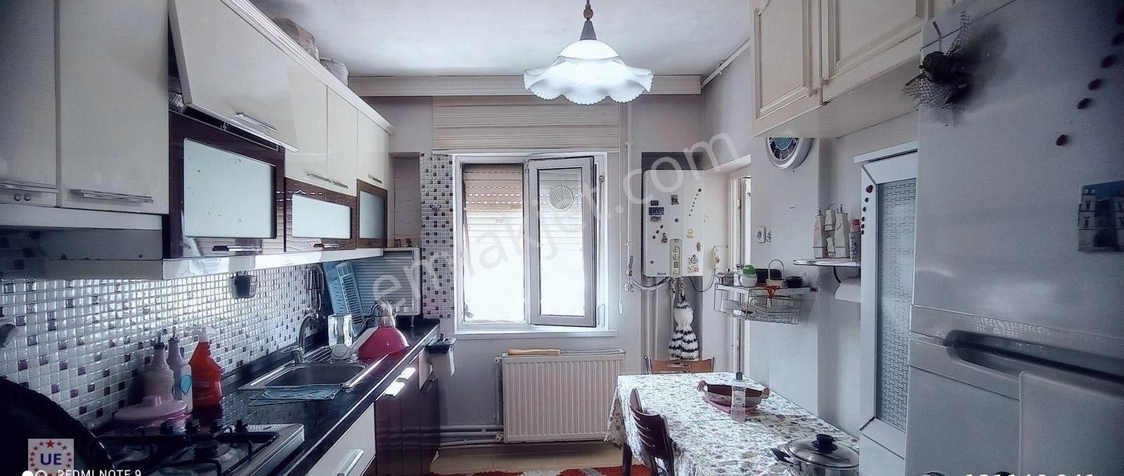 Uygun, Atakum Türkiş Tramvaya Ve Parka Cephe 4. Kat 3+1 Ful Yapılı Panjurlu Cam Balkonlu