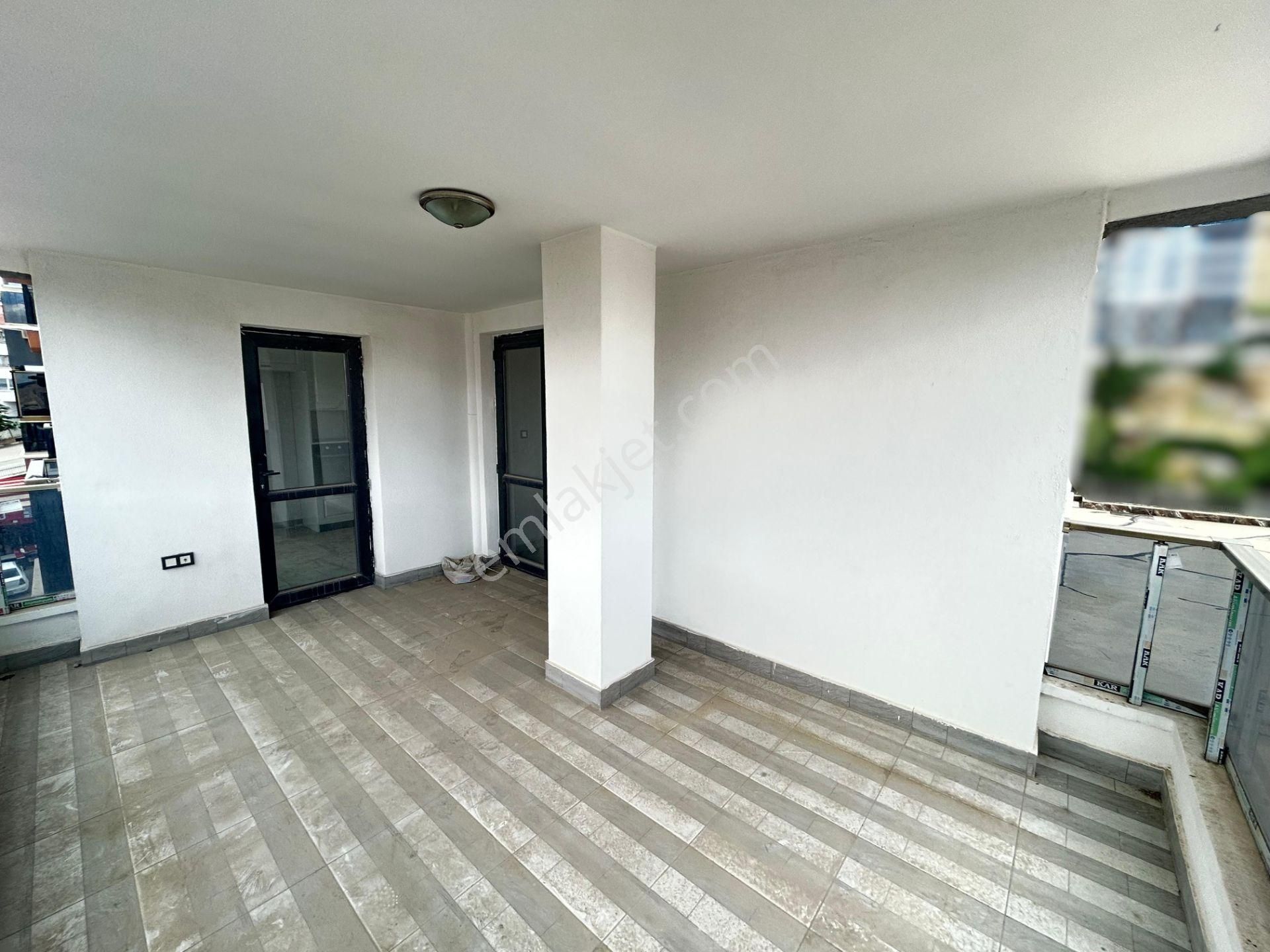 Merkezi Konumda Yüksek Katta Manzaralı Sitede 4+1 Satılık Prıme Ofis - Görsel 40