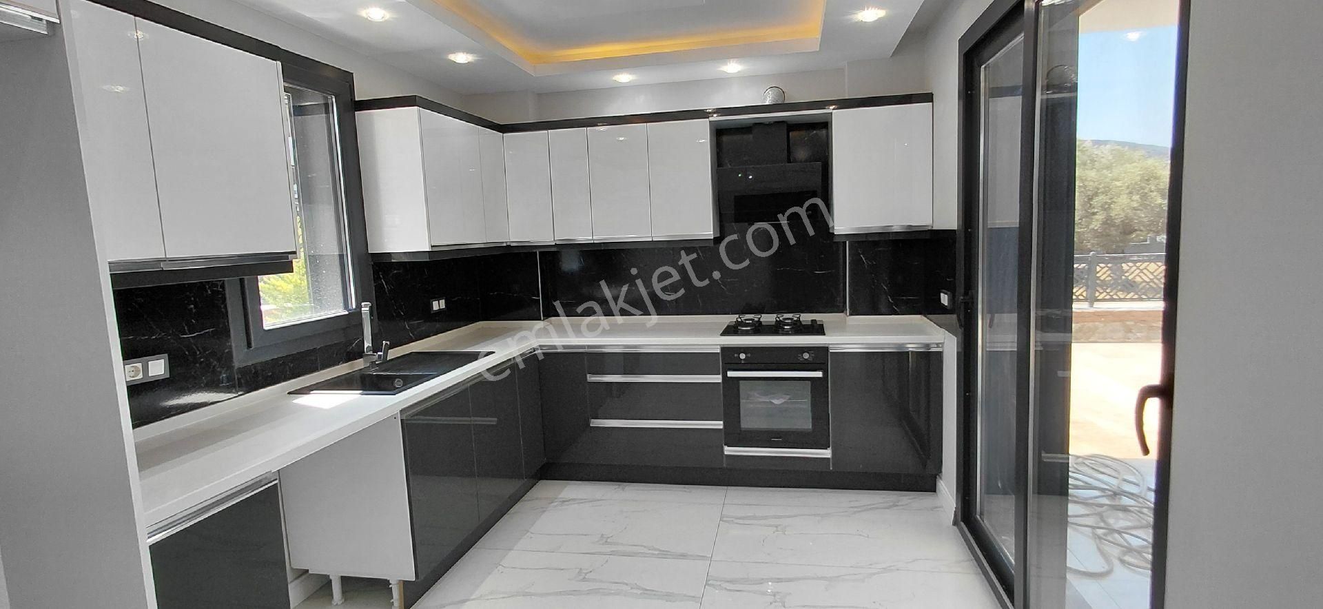 Didim Akbük Havuzlu Tam Müstakil Villa - Görsel 13