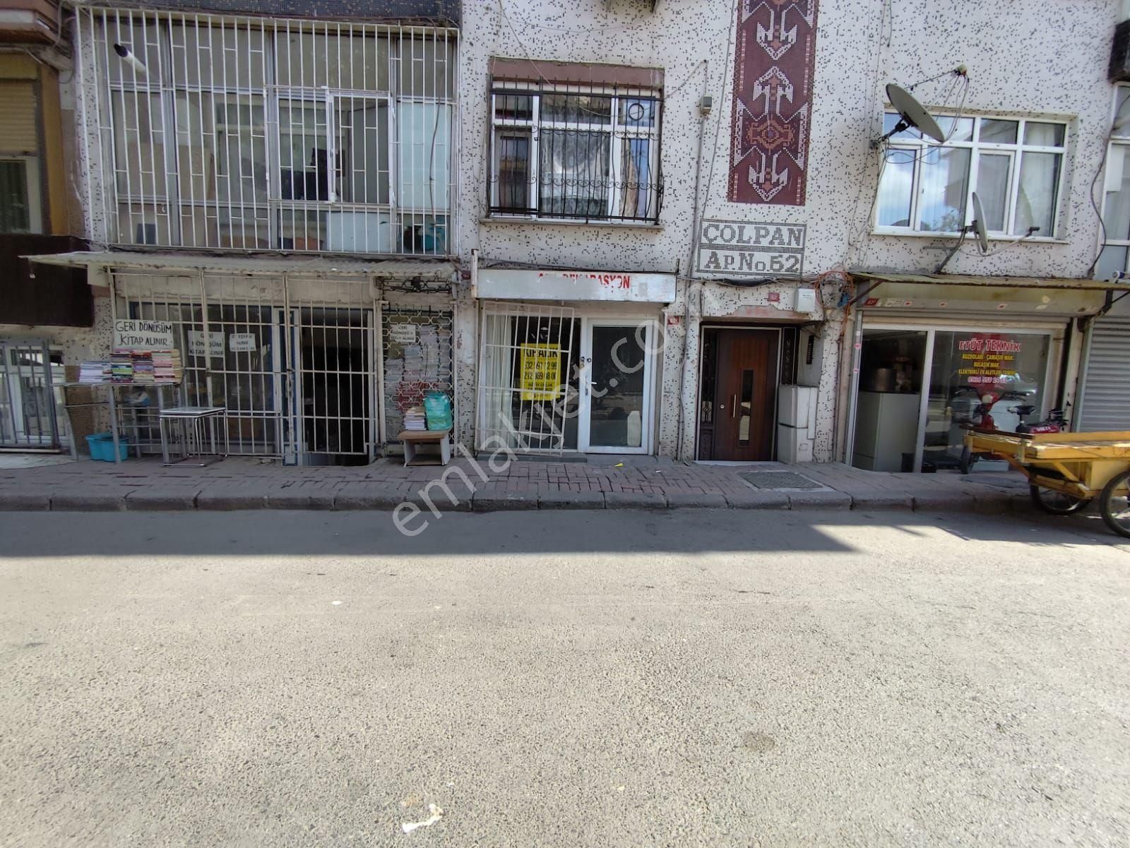 Kocamustafapaşa Silivrikapi İlk Mektep Sok 20 Mt Kiralık Dükkan - Görsel 8