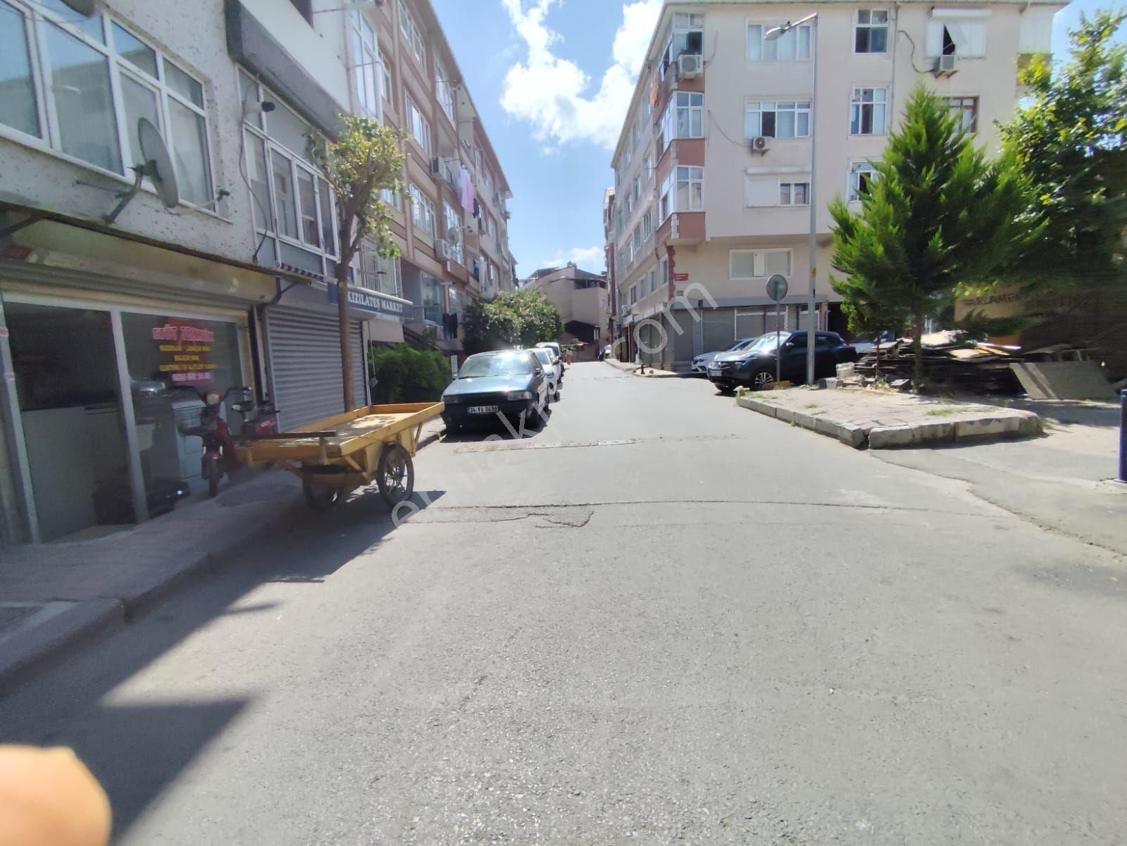 Kocamustafapaşa Silivrikapi İlk Mektep Sok 20 Mt Kiralık Dükkan - Görsel 10