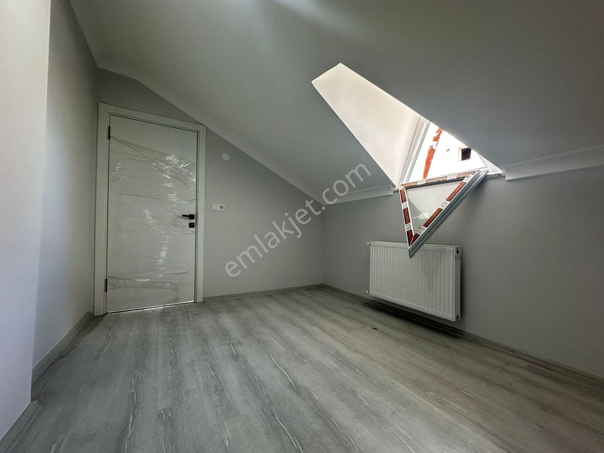 Türkiye Emlakdan 3+2 Yüzyıl Mah 160m² 3.kat Dublex Lüxdaire 2600 - Görsel 20