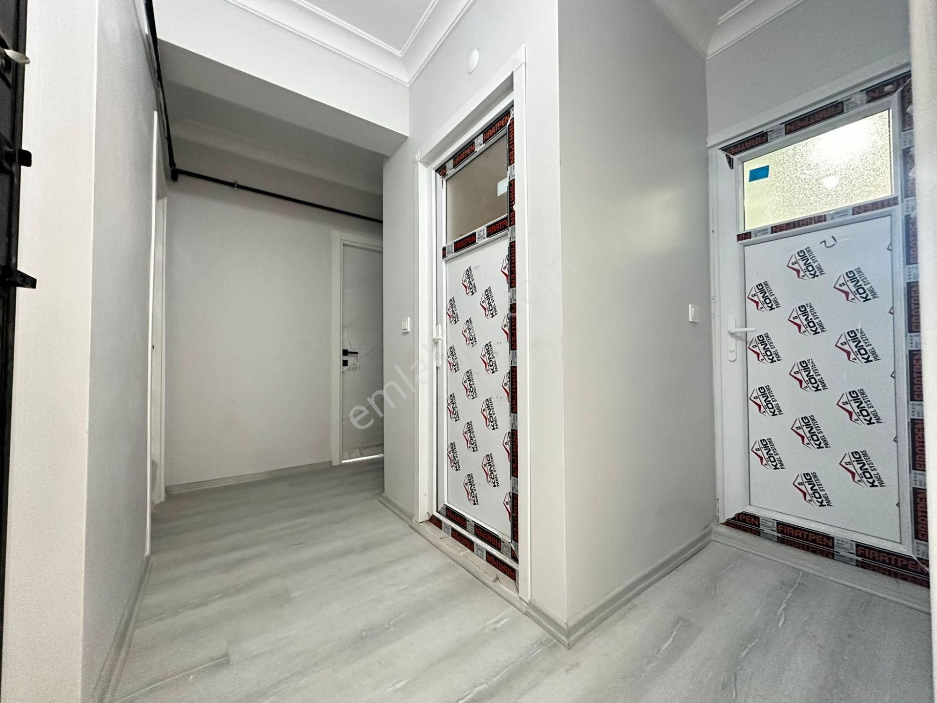 Türkiye Emlakdan 3+2 Yüzyıl Mah 160m² 3.kat Dublex Lüxdaire 2600 - Görsel 13