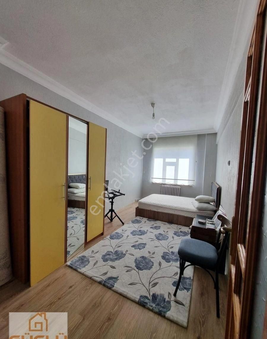 Güçlü'den Bosna Hersek Mahallesi 3+1 Arakat