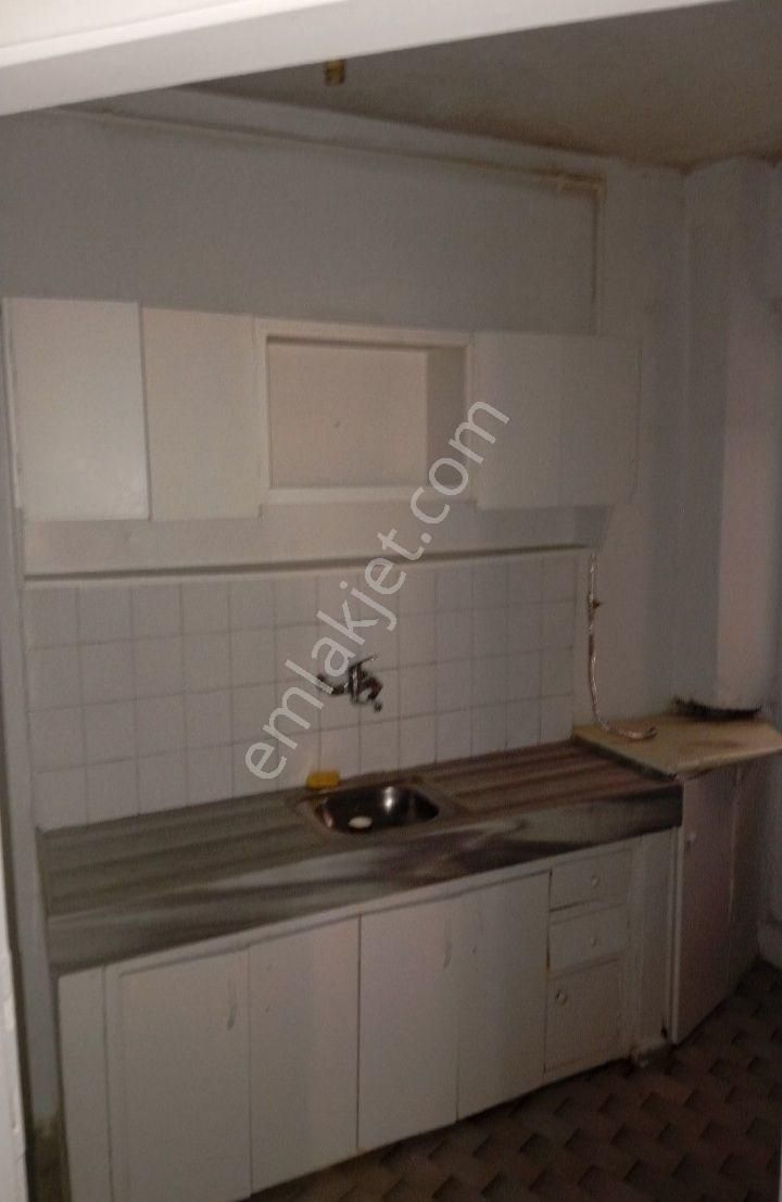 Yıldırım Hacı Seyfetin Mahalesi 2+1 Bahce Katı (123)