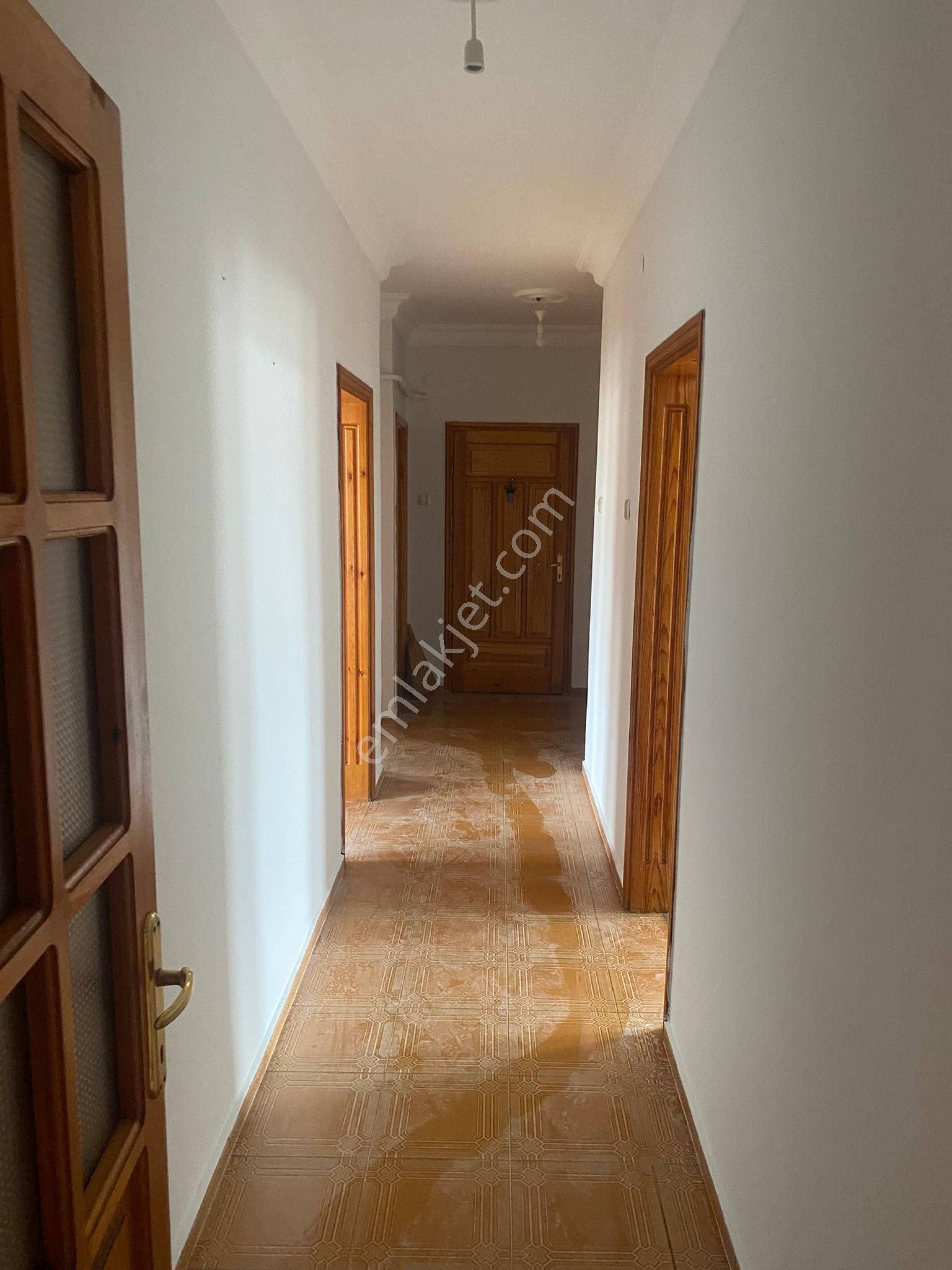 Suluova Çarşı Merkezde Kiralık Daire