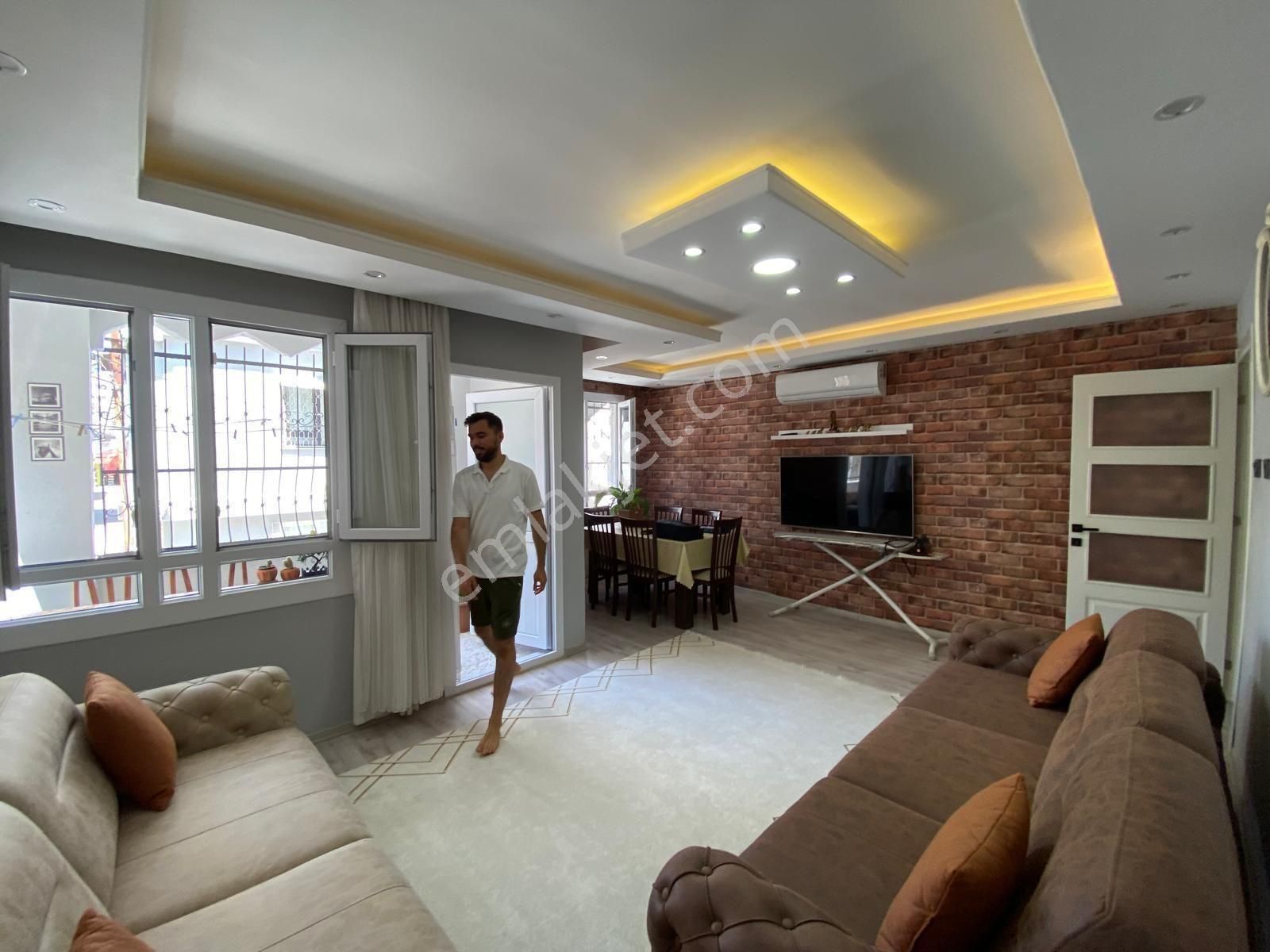 Fevzipaşa Mh. Vefa Cd. 4 Katlı Müstakil Ev - Görsel 12