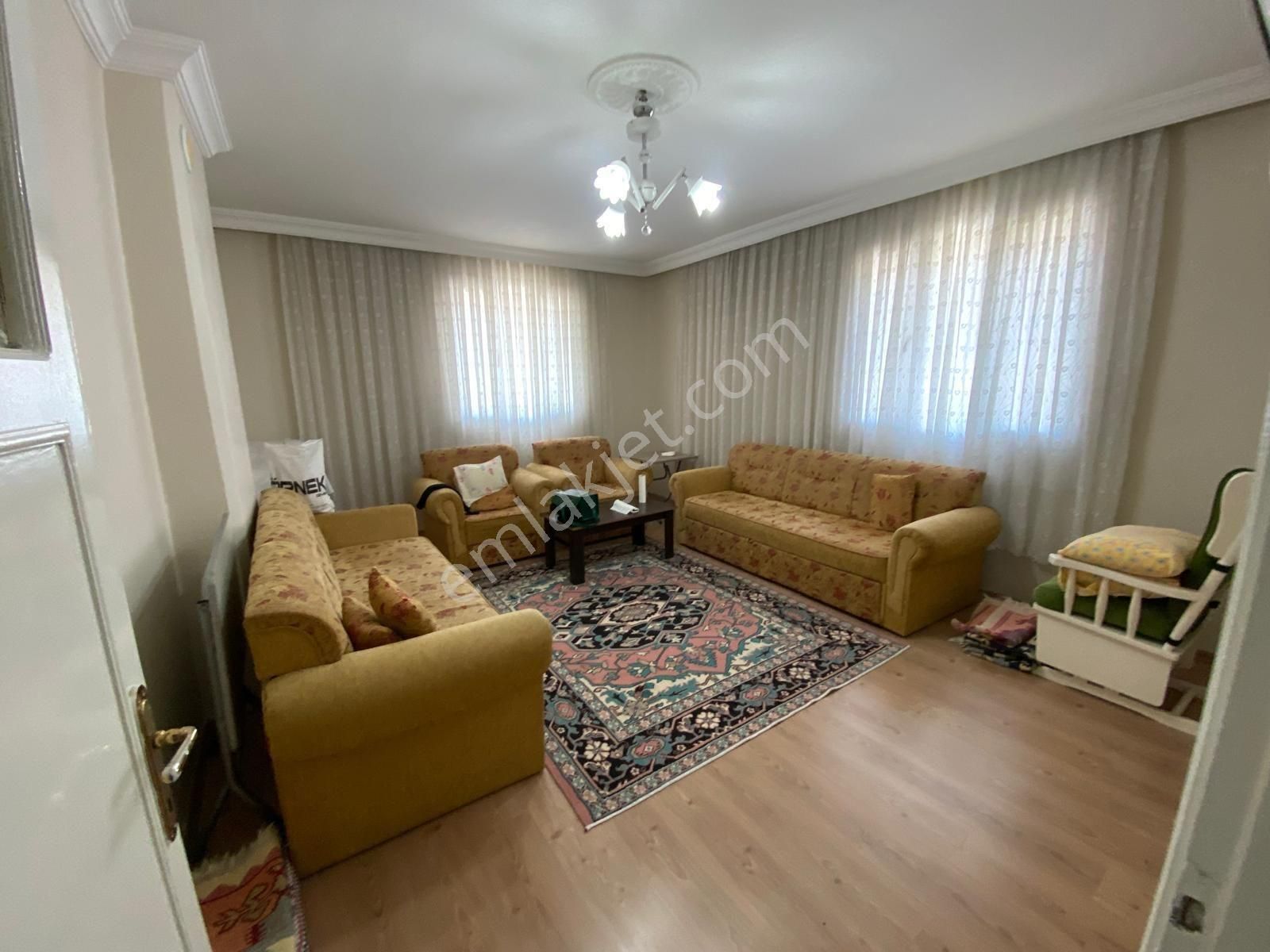 Fevzipaşa Mh. Vefa Cd. 4 Katlı Müstakil Ev - Görsel 17