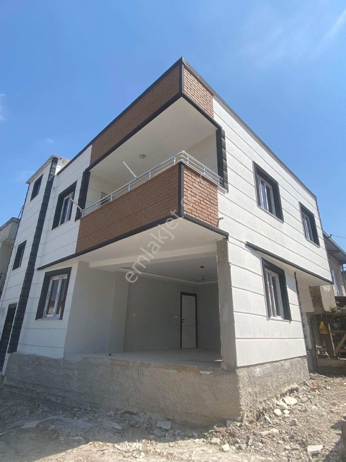 Sarıçam Yeşiltepede 2+1 Kapalı Mutfak Yapsat Dairesi