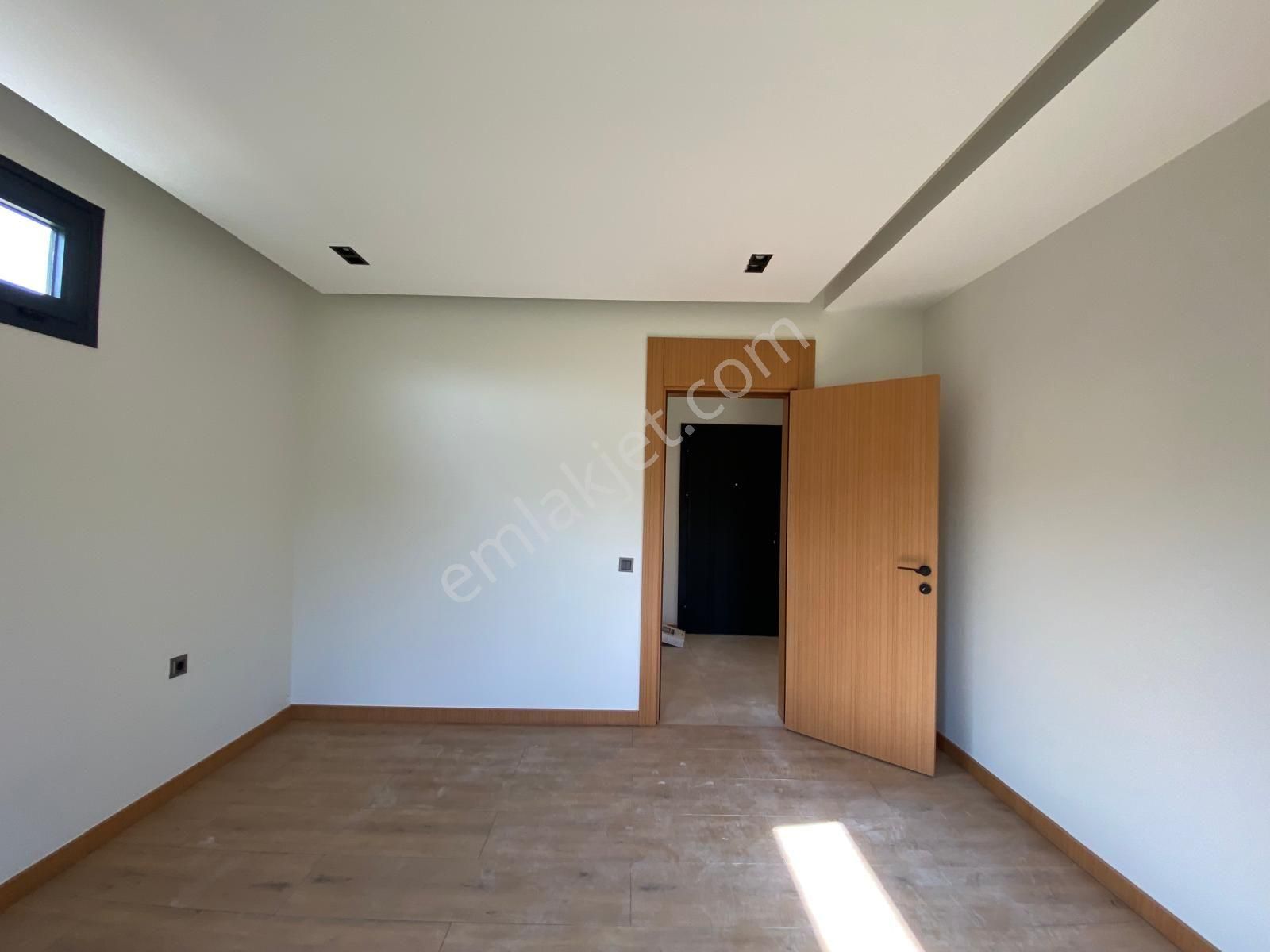 Körfezin Oksijen Cenneti Gürede 4+1 Yüzme Havuzlu Muhteşem Villa - Görsel 11