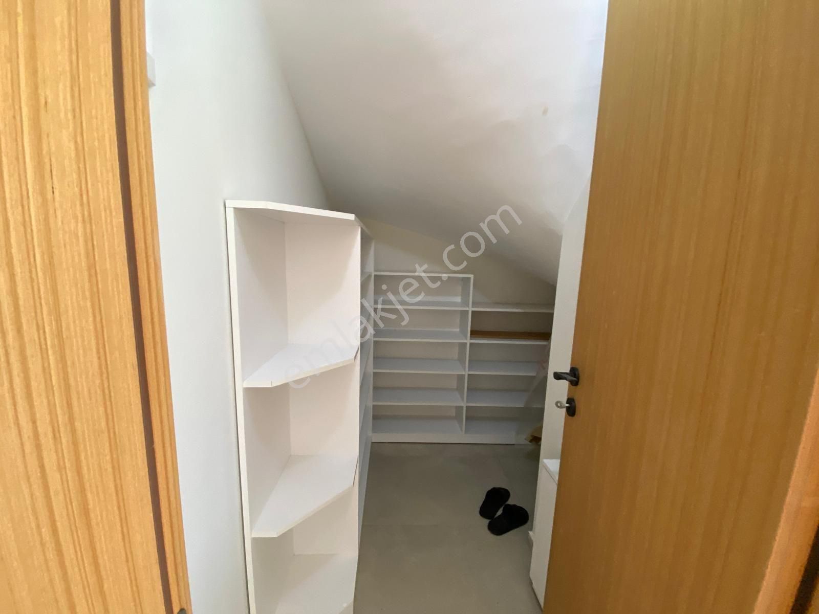 Körfezin Oksijen Cenneti Gürede 4+1 Yüzme Havuzlu Muhteşem Villa - Görsel 6