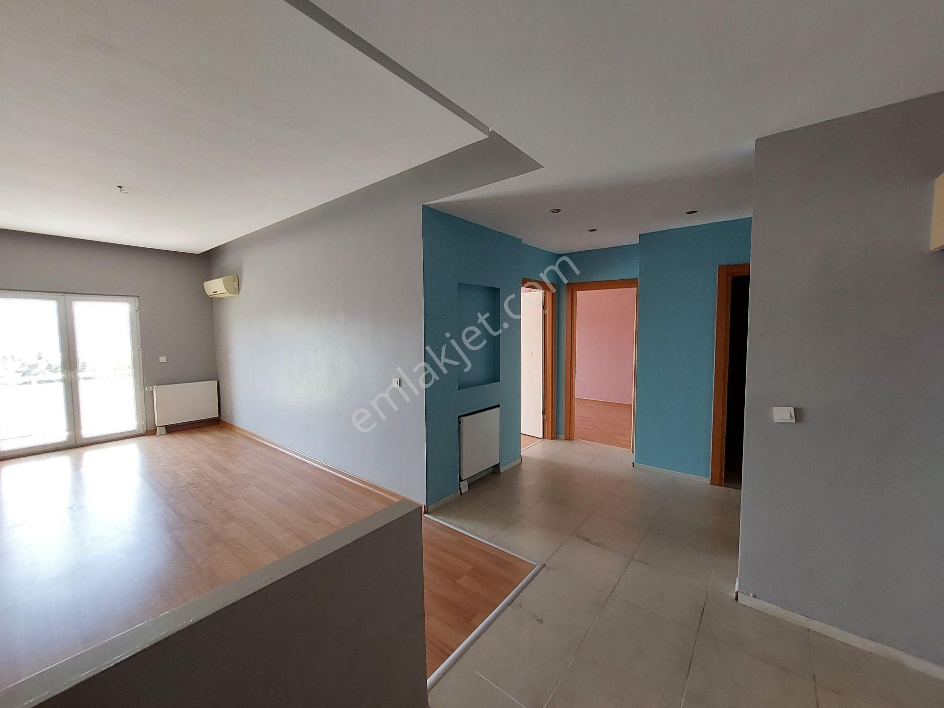 Elitist Park Satılık 2+1 Alçak Kat Havuz Cepheli Net 75 M² Boş