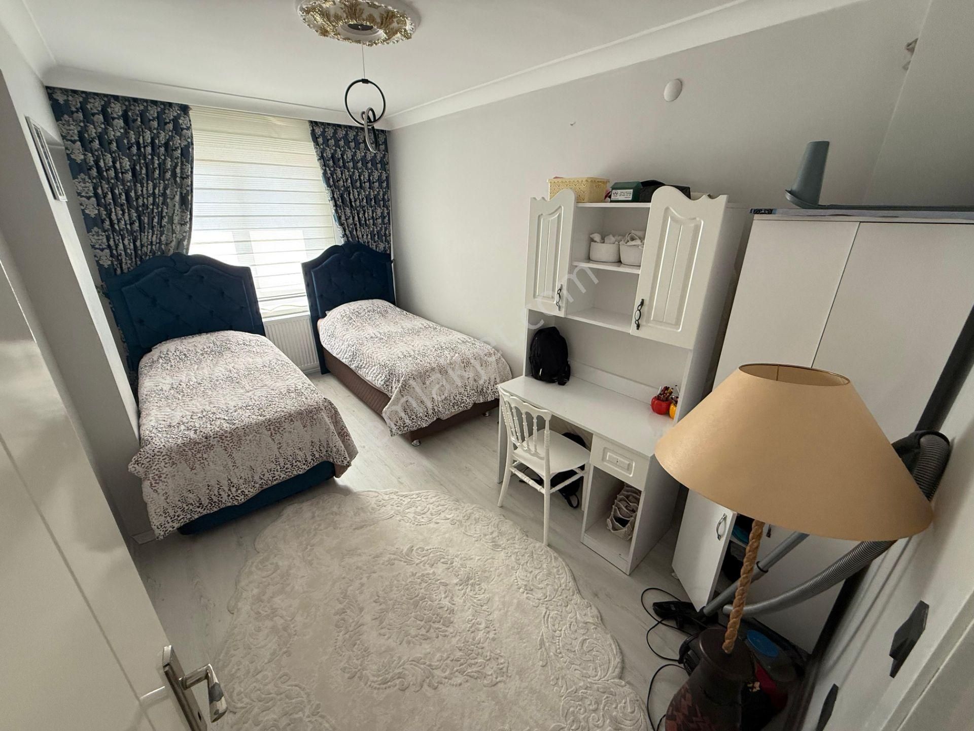 Keçiörende 3+1full Yapılı Öncepheli İskanlı Geniş Daire Acil Satılık - Görsel 26