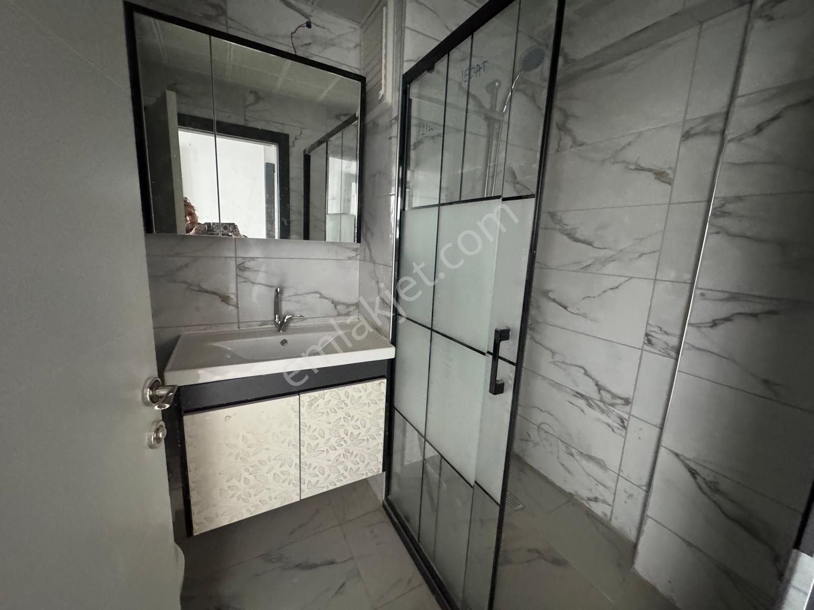 Keçiörende 3+1full Yapılı Öncepheli İskanlı Geniş Daire Acil Satılık - Görsel 6