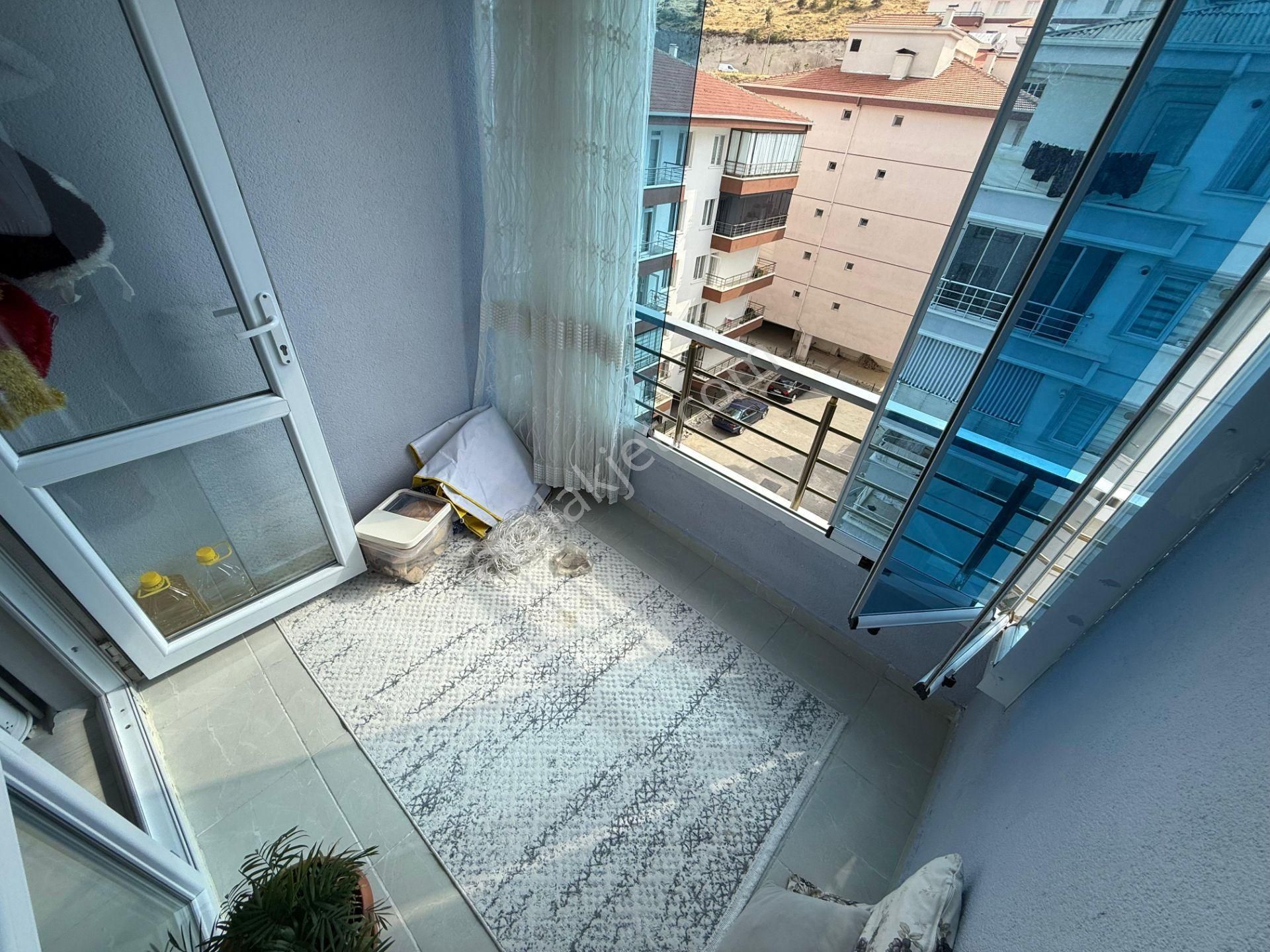 Keçiörende 3+1full Yapılı Öncepheli İskanlı Geniş Daire Acil Satılık - Görsel 16