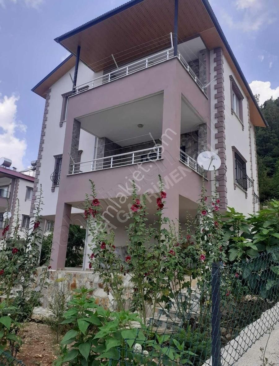 Liva Gayrimenkulden Çalıyayladan Ultra Lüks Villa - Görsel 13