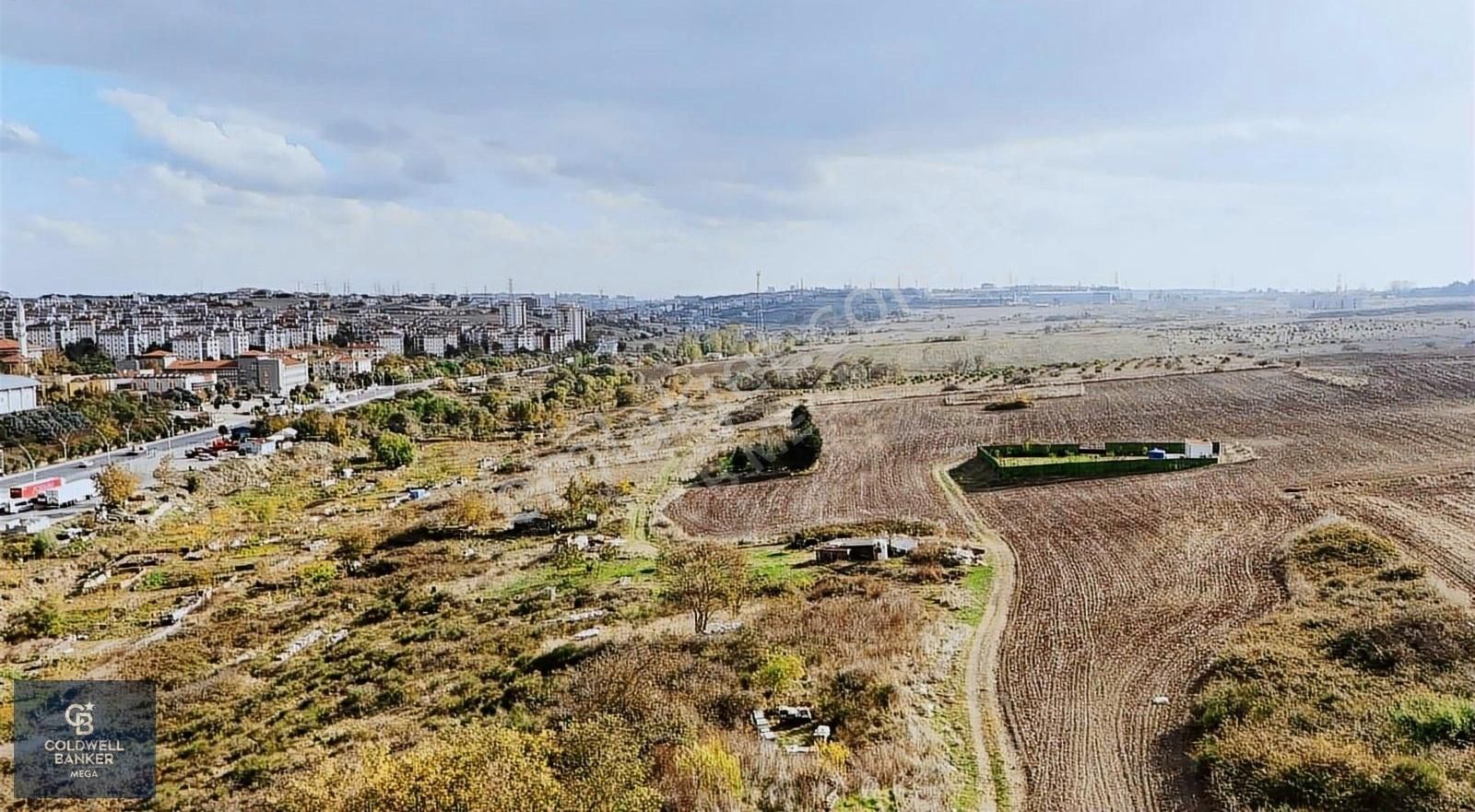 Toki Konutlarının Karşısında 608 M2 İmarlı Arsa - Görsel 4