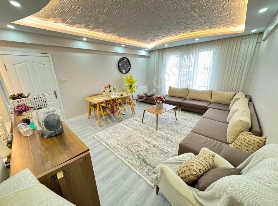 Evim-nur'dan İlyasköy Mh. 5+1 Deniz Manzaralı 17 Yıllık Dubleks Daire..