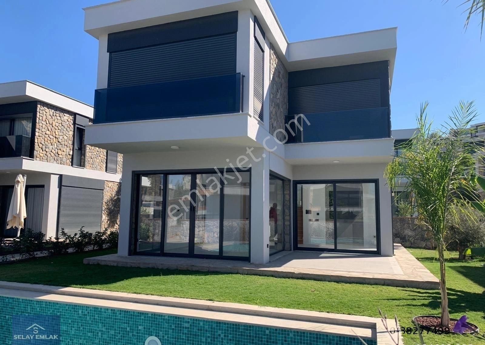 Muğla Milas Güllük'te Marinaya Sıfır Özel Havuzlu Satılık Dubleks Villa !