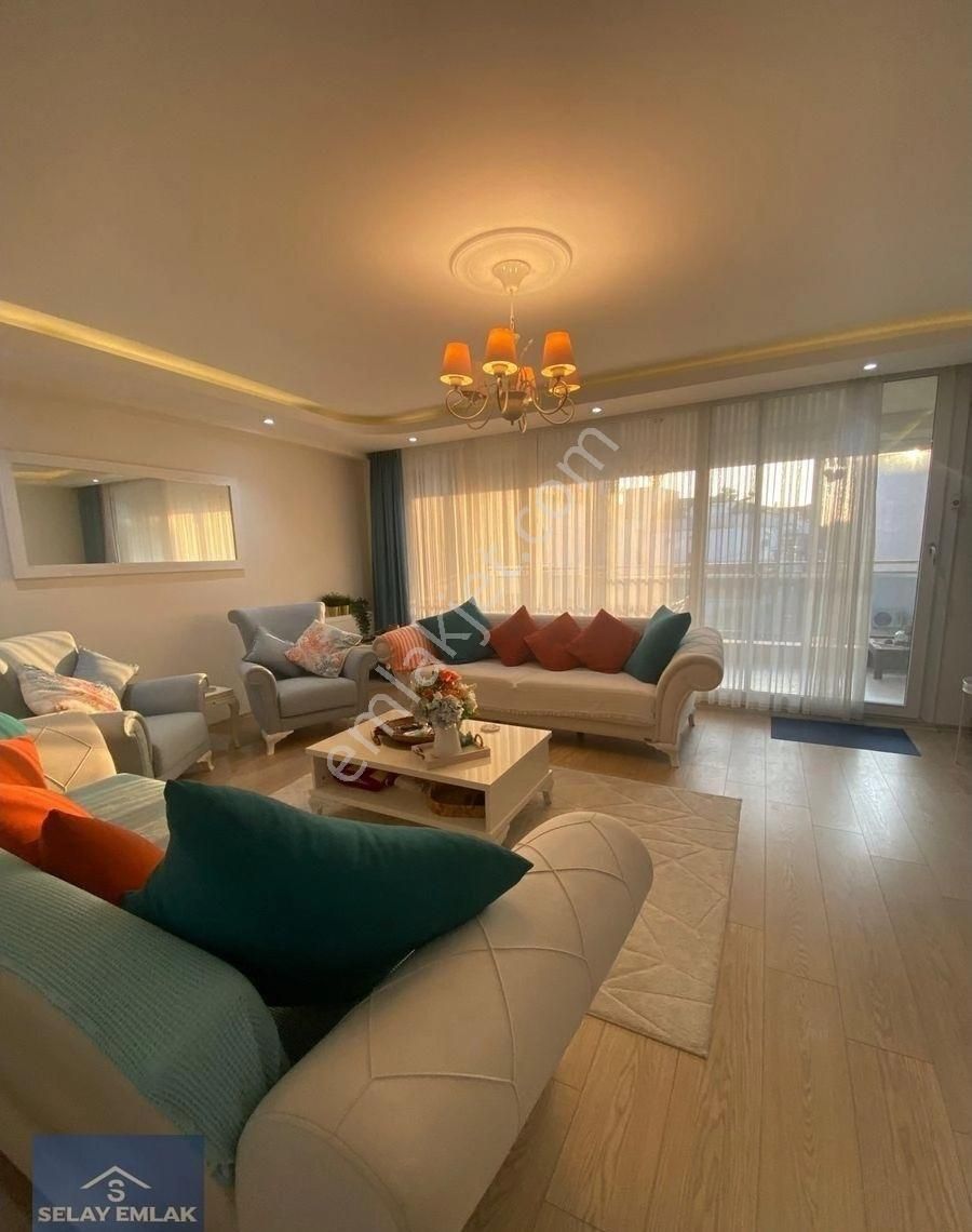 Muğla Milas Güllük’de Deniz Manzaralı Dubleks Daire