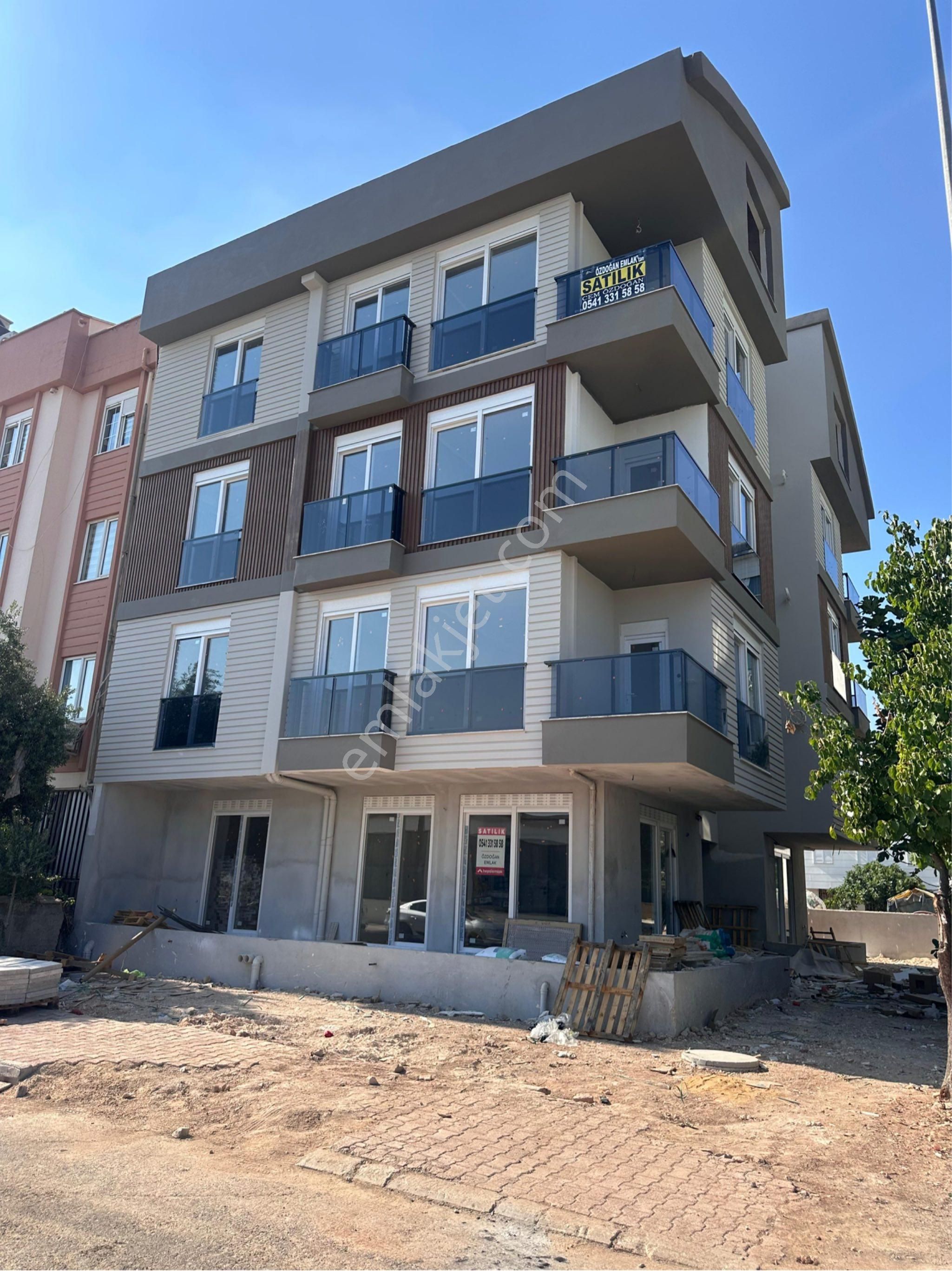 Kepez Gündoğdu Mahallesinde Kent Meydanına Cephe 6+1 200m2 Asansörlü Şok Fiyat