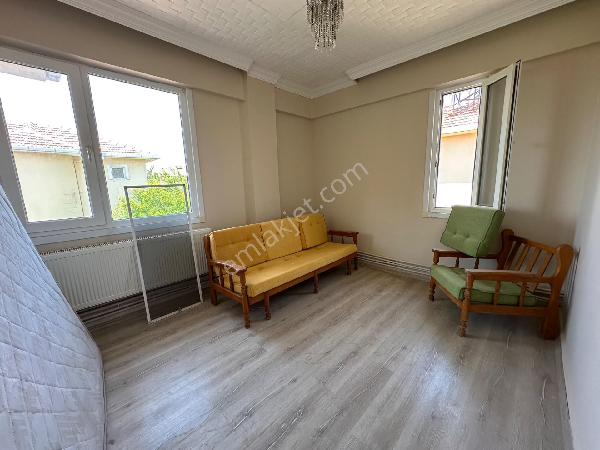 Çanakkale Lapseki Umurbey'de Boğaz Manzaralı, Denize Sıfır Site İçerisinde Müstakil Villa - Görsel 13