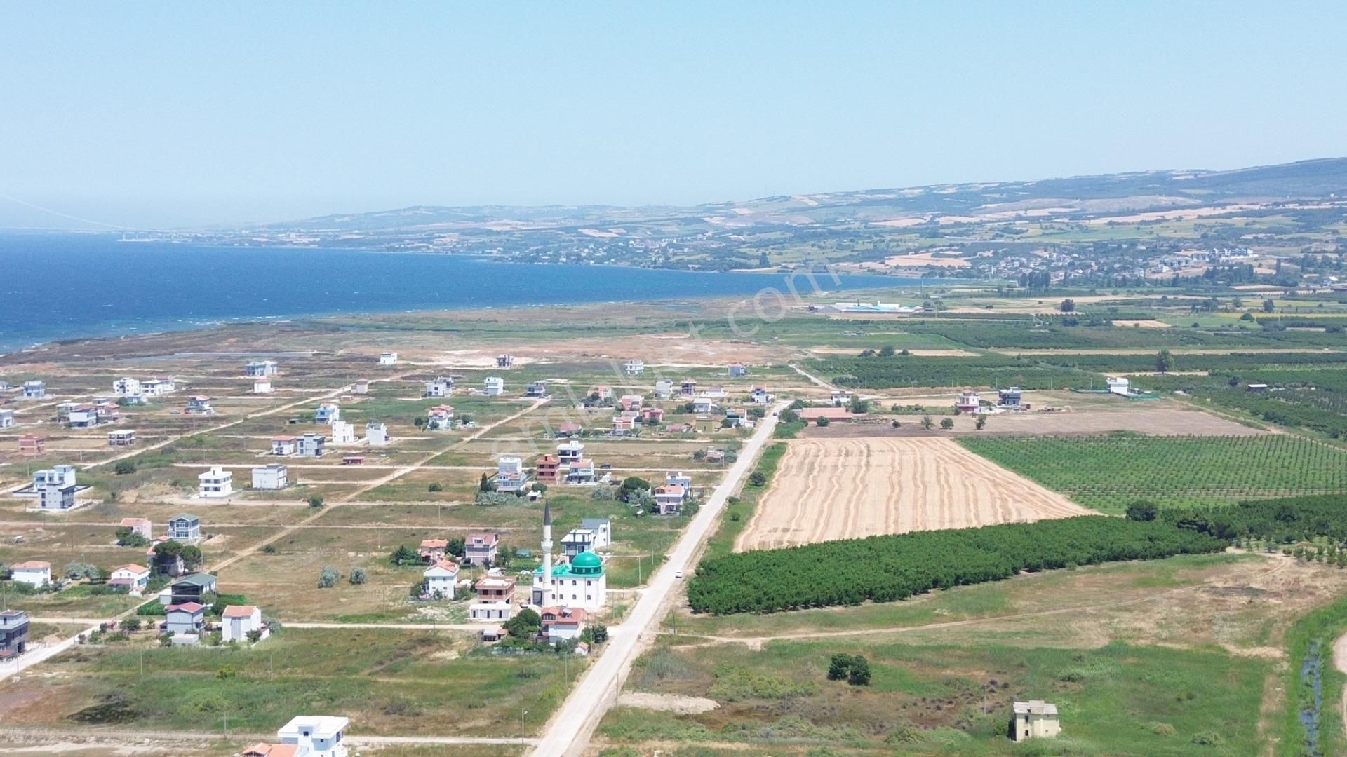 Çanakkale Lapseki Umurbey'de Boğaz Manzaralı, Denize Sıfır Site İçerisinde Müstakil Villa - Görsel 35