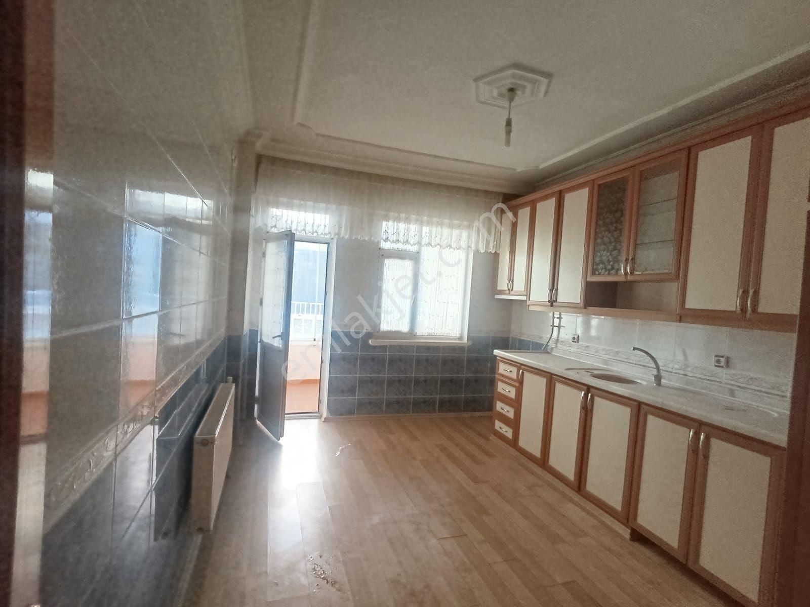 Ceylan Avm Buğdaycılar Civarında 3+1 Satılık Daire