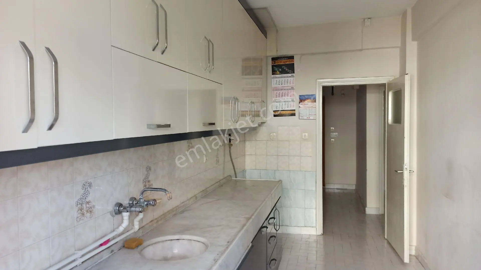 Halıkent Mah. Site İçerisinde Yüksek Giriş Kombili Daire - Görsel 4