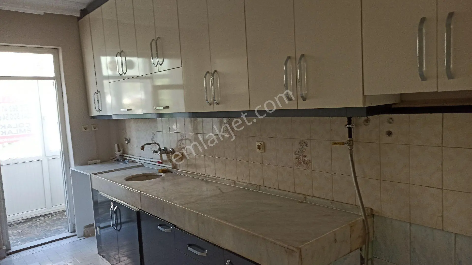 Halıkent Mah. Site İçerisinde Yüksek Giriş Kombili Daire - Görsel 3