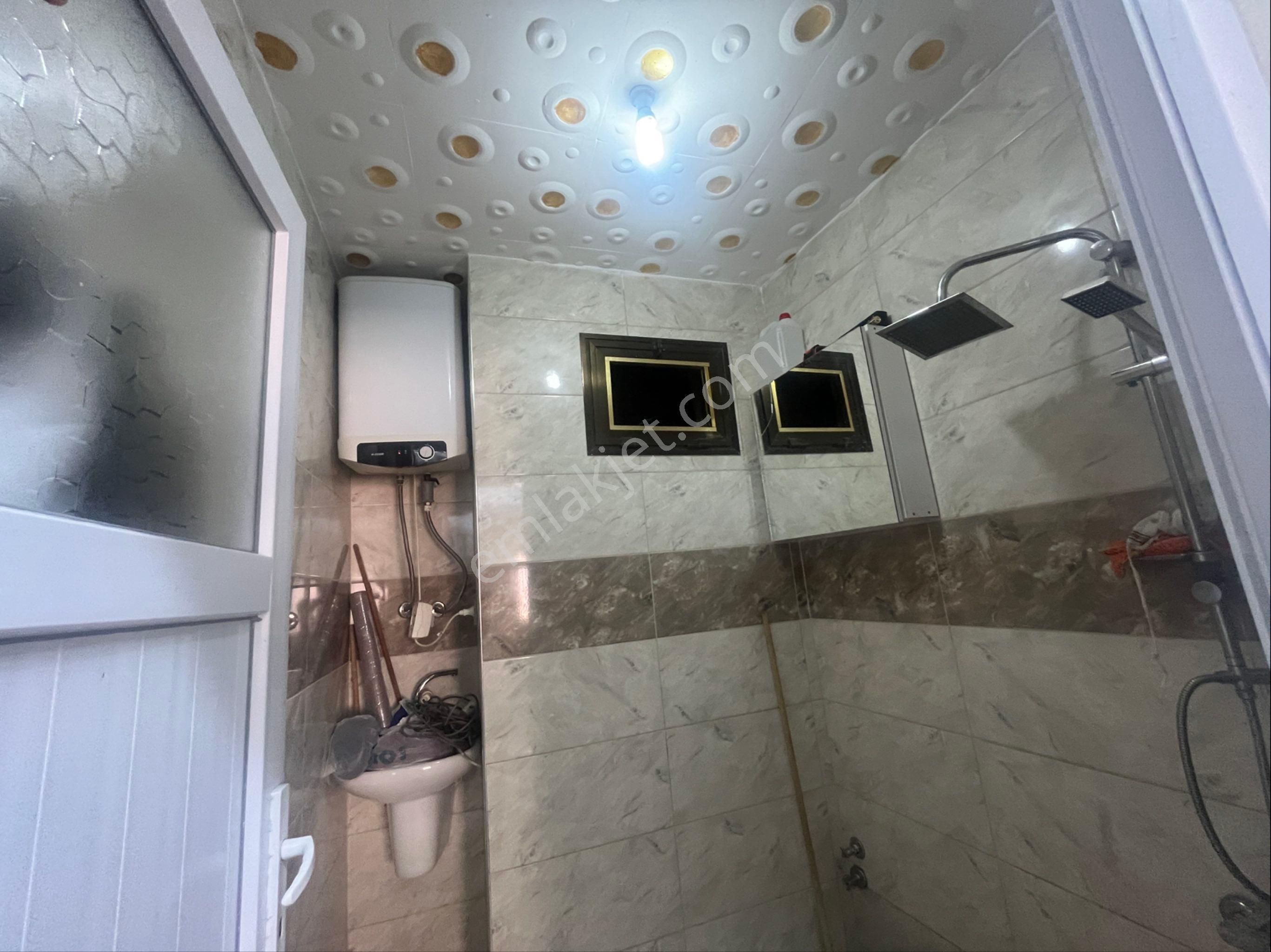 Otuzbeş’ten Acil Satılık 3 Katlı Komple Bina - Kelepir Fiyat - Yüksek Kira Getirisi! - Görsel 15