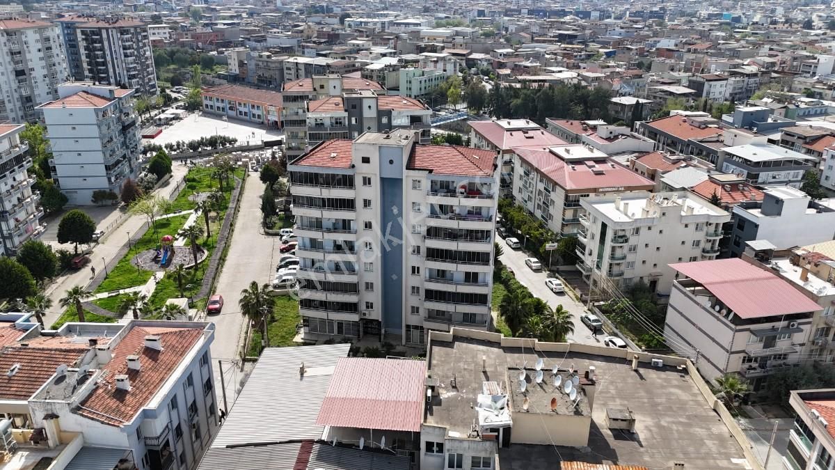 Akıncılar Mah. Ebeveyn Banyolu 144 M2 Arakat 3+1 Satılık Daire