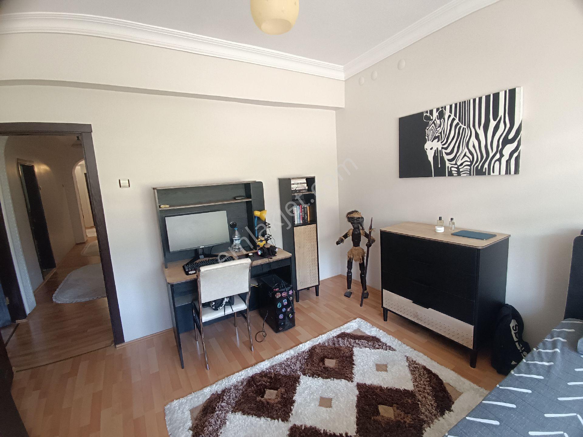 Yıldızkentmerkezde Manzaralı Güneşli 4 Artı 1 Büyük 4 Artı 1 Satılık Lüks Site Dairesi - Görsel 26