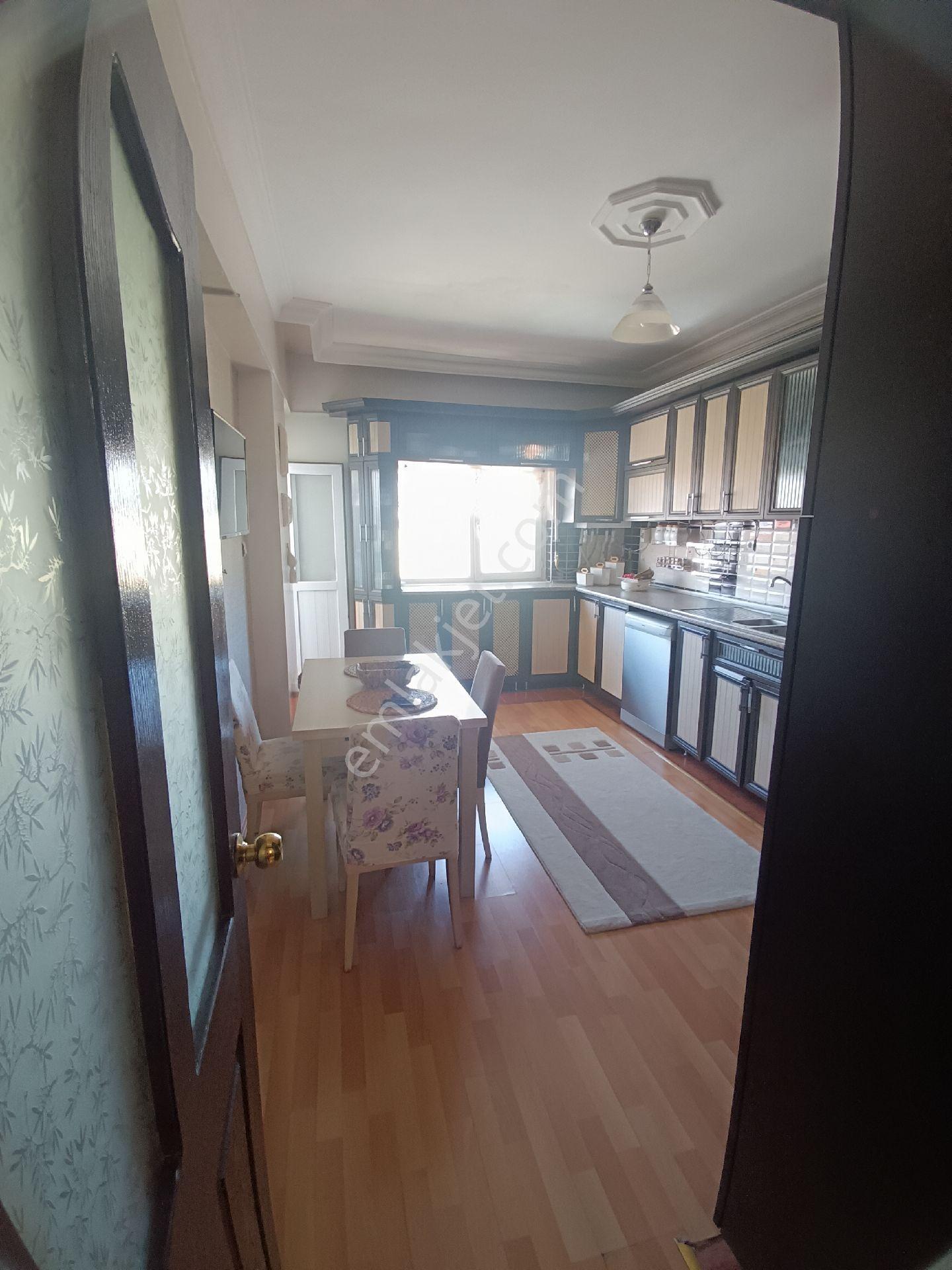 Yıldızkentmerkezde Manzaralı Güneşli 4 Artı 1 Büyük 4 Artı 1 Satılık Lüks Site Dairesi - Görsel 9