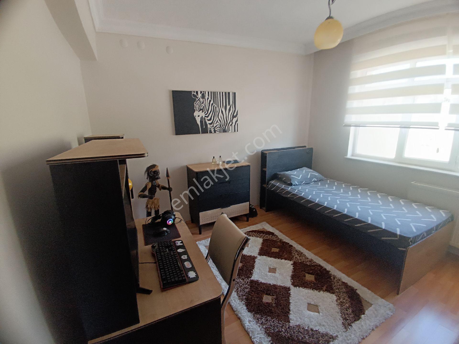 Yıldızkentmerkezde Manzaralı Güneşli 4 Artı 1 Büyük 4 Artı 1 Satılık Lüks Site Dairesi - Görsel 30