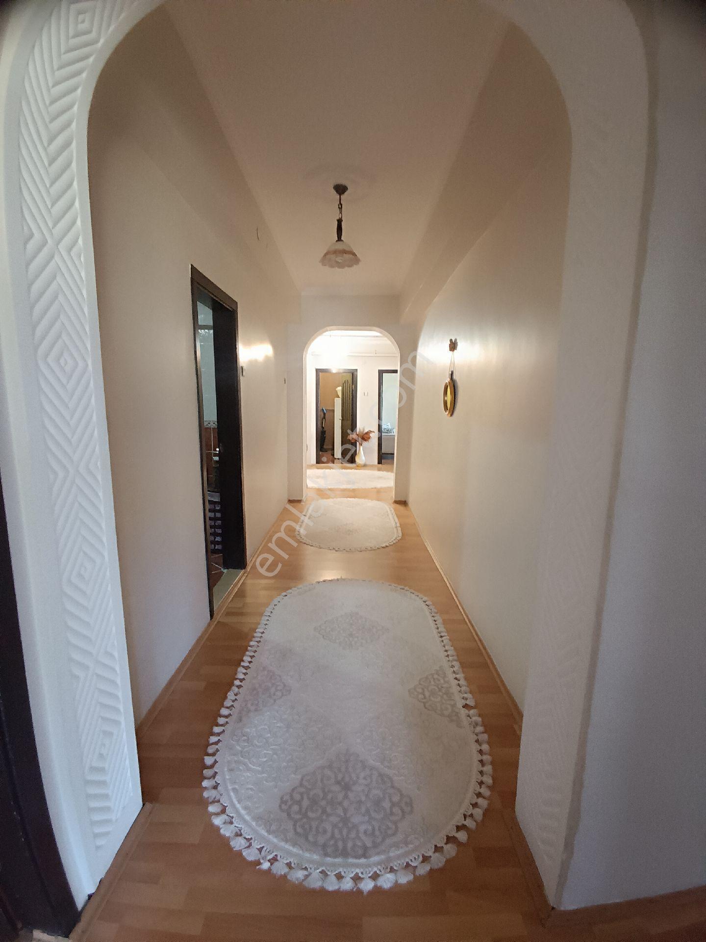 Yıldızkentmerkezde Manzaralı Güneşli 4 Artı 1 Büyük 4 Artı 1 Satılık Lüks Site Dairesi - Görsel 27