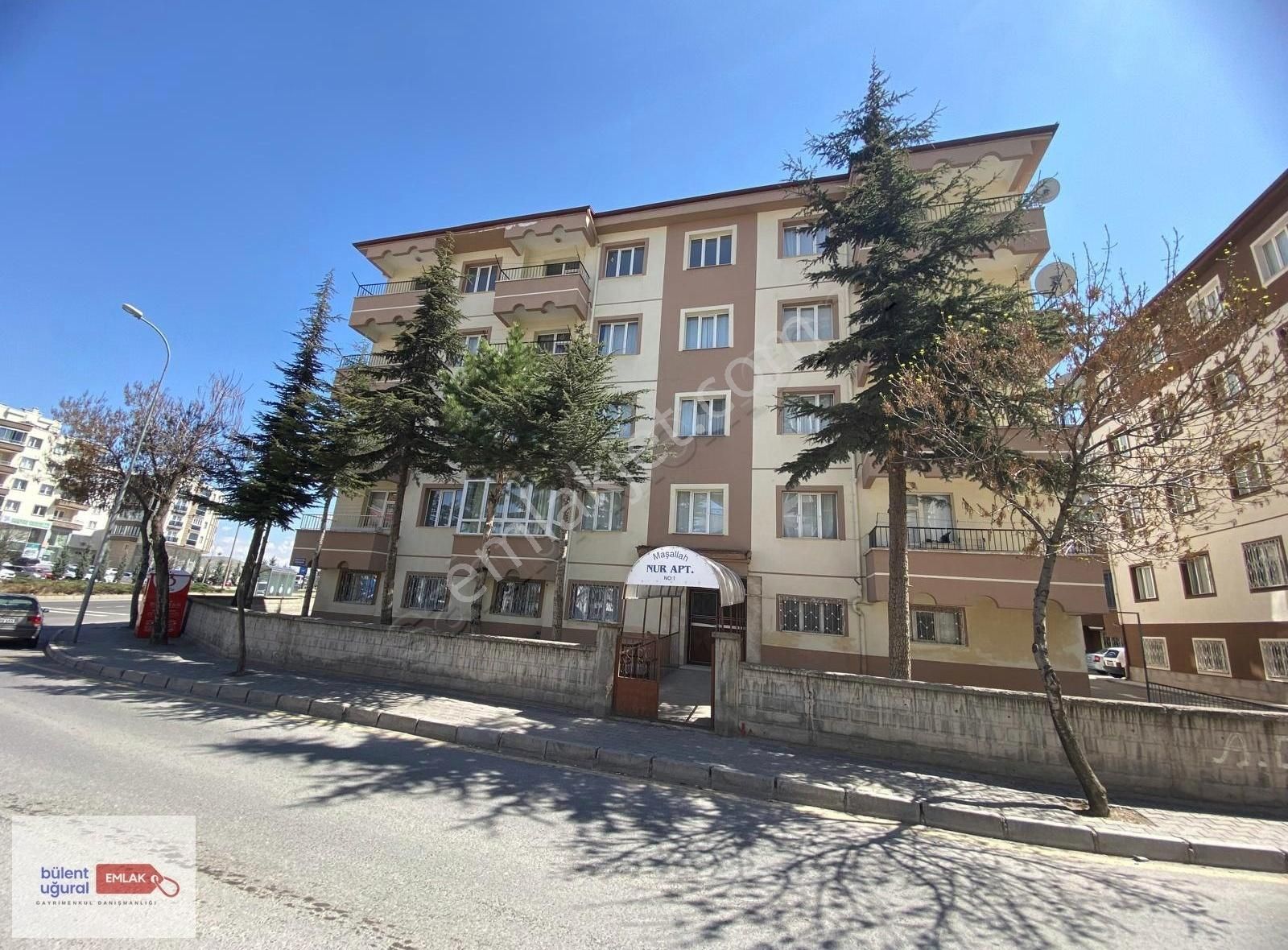 Cevherdudayev Mah. 'de Nisa Bloklarında Satılık 3+1 Daire