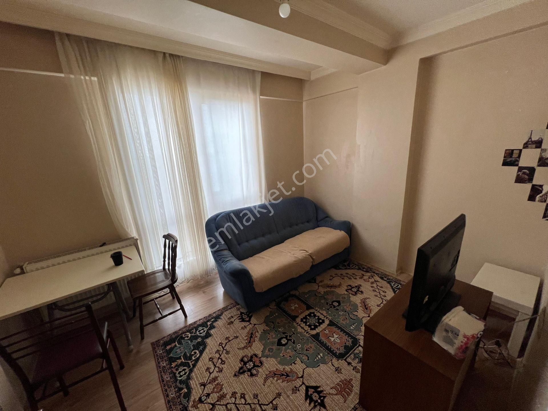 **akademi'den Bahçelievler'de 1+1 Kiralık Daire**
