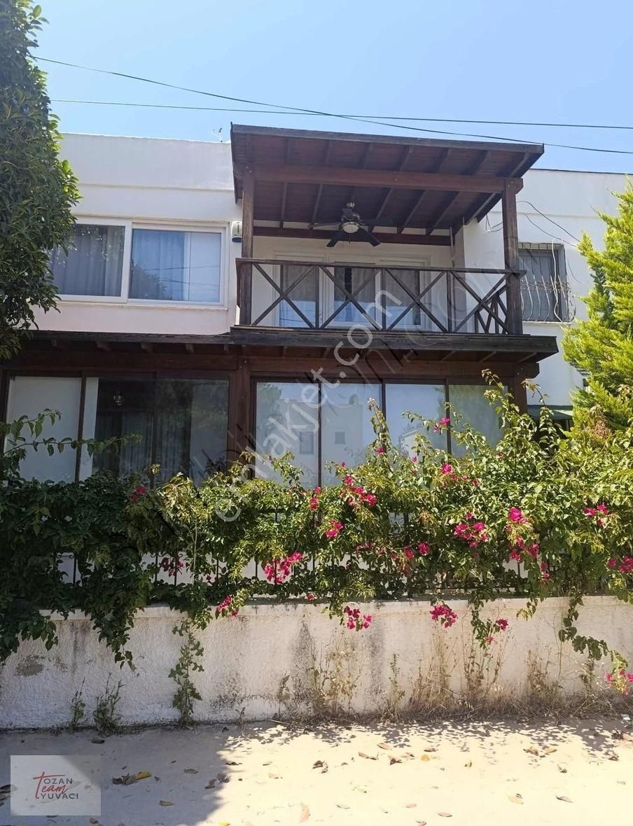 Bodrum Eskiçeşme Mah. Merkezi Lokasyonda Eşyalı Daire