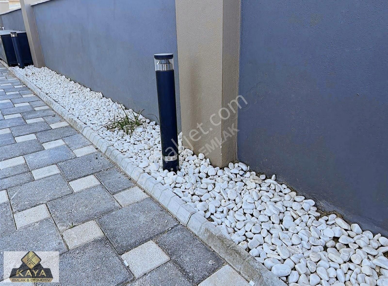 2.9 Milyon Krediye Uygun Lüks Geniş Merkezi Konumda 2+1