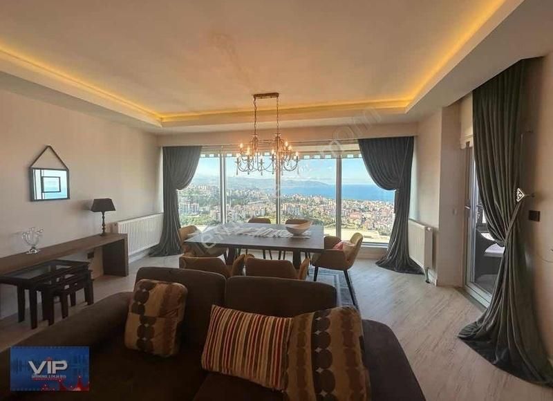 Vıp Gayrimenkulden Boztepe Modern Rezidans'ta 5+1 Dublex Daire