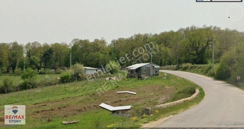 Körfez Kutluca Asfalt Cephe Elektrik Mev. Satılık 1556 M2 Tarla