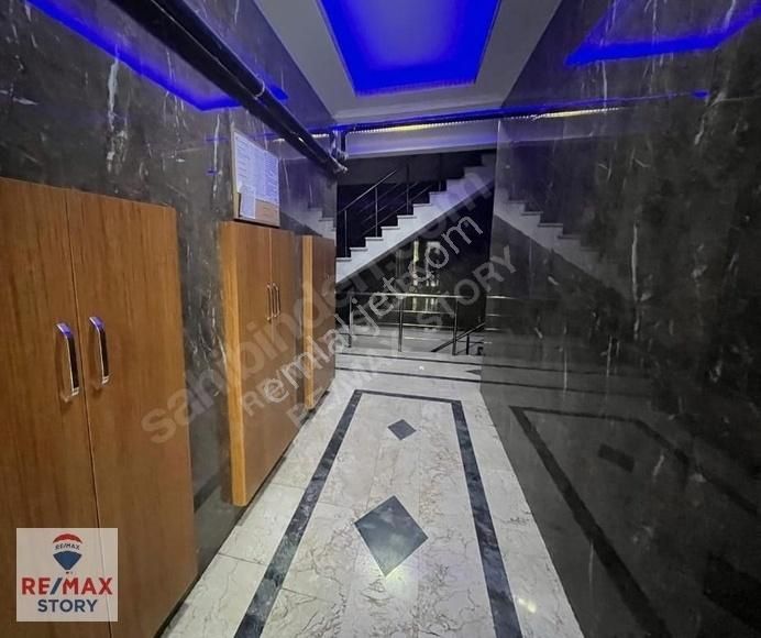 Çayırova İstiklal Cad. Asansörlü Ara Kat 2+1 Satılık Daire - Görsel 10