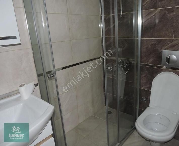 Eryaman Da Bağımsız Mutfaklı Büyük Metrajlı Ara Kat Satılık 2+1