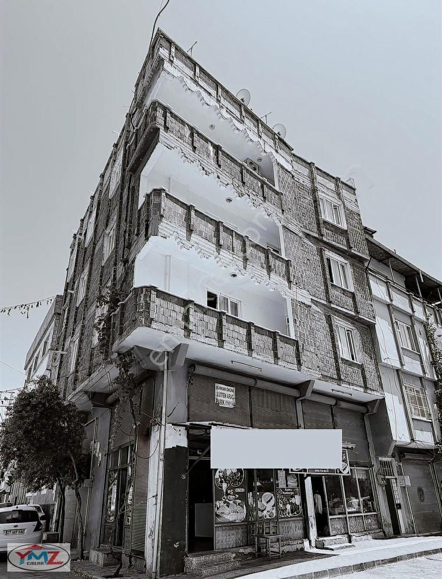 Ymz'den Park Cephe 3 Daire+2 Dükkan+1 Araba Garajı+teras Oturumu