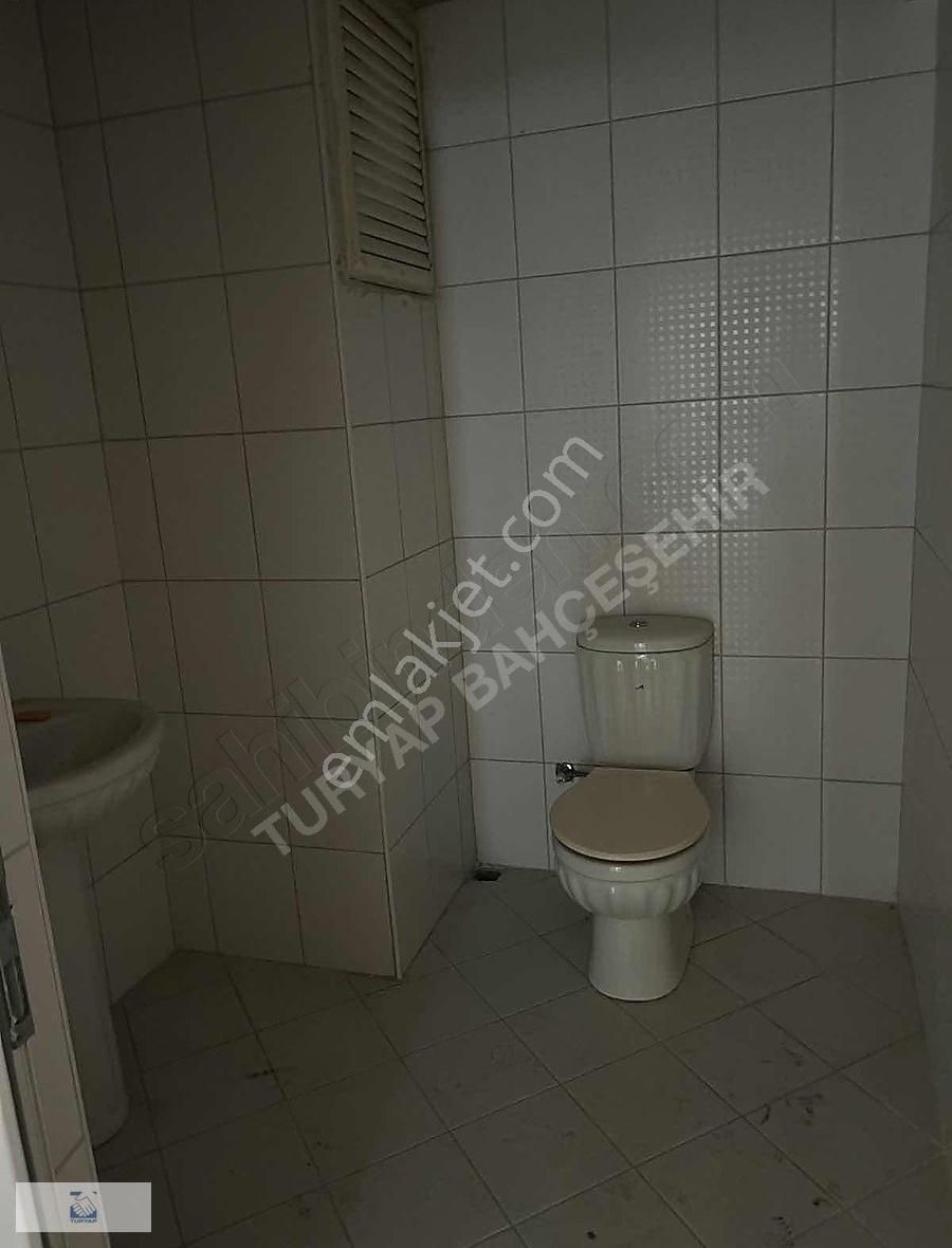 Tekirdağ Çorlu'da Satılık 780 M2 3 Katlı Mağaza - Görsel 2