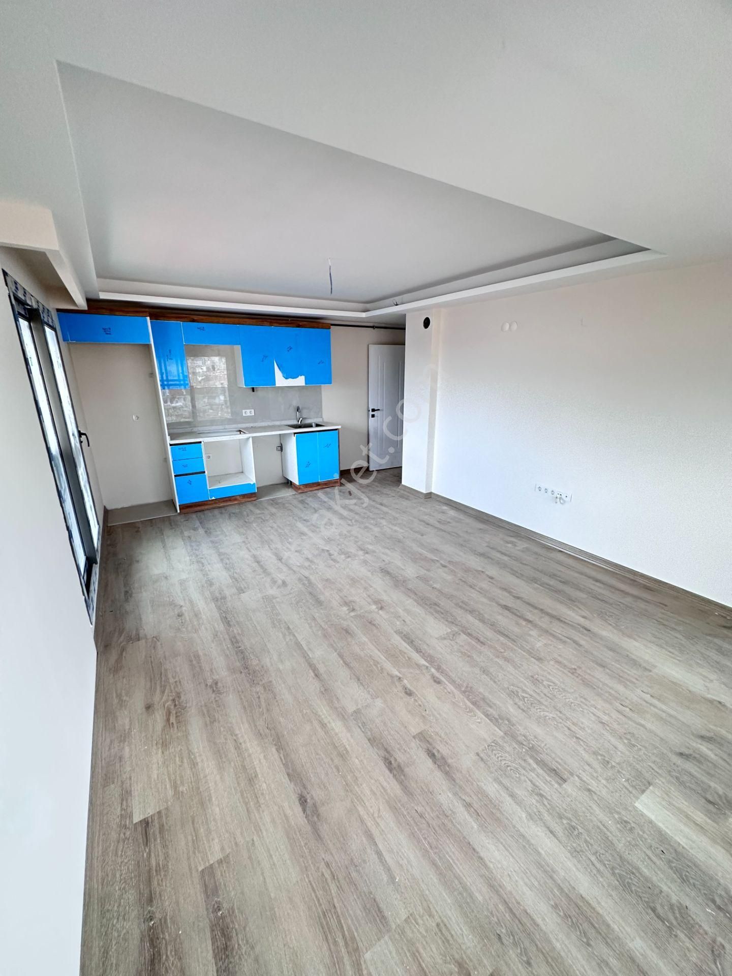 Mert Uçar'dan Satılık Karşıyaka Merkez De Sıfır 2+1 Daire - Görsel 26