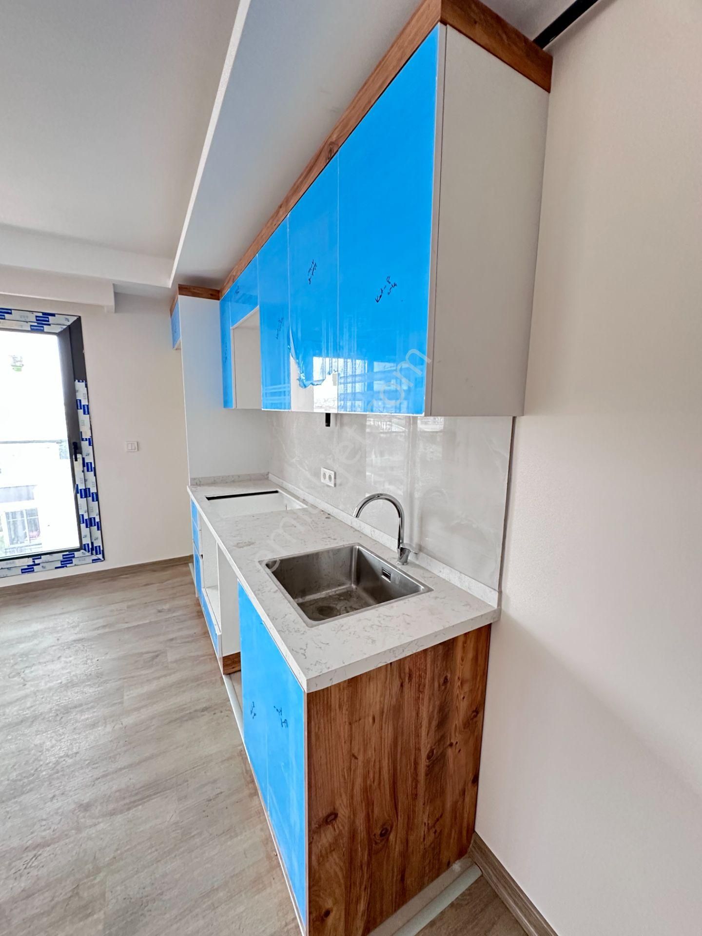 Mert Uçar'dan Satılık Karşıyaka Merkez De Sıfır 2+1 Daire - Görsel 20