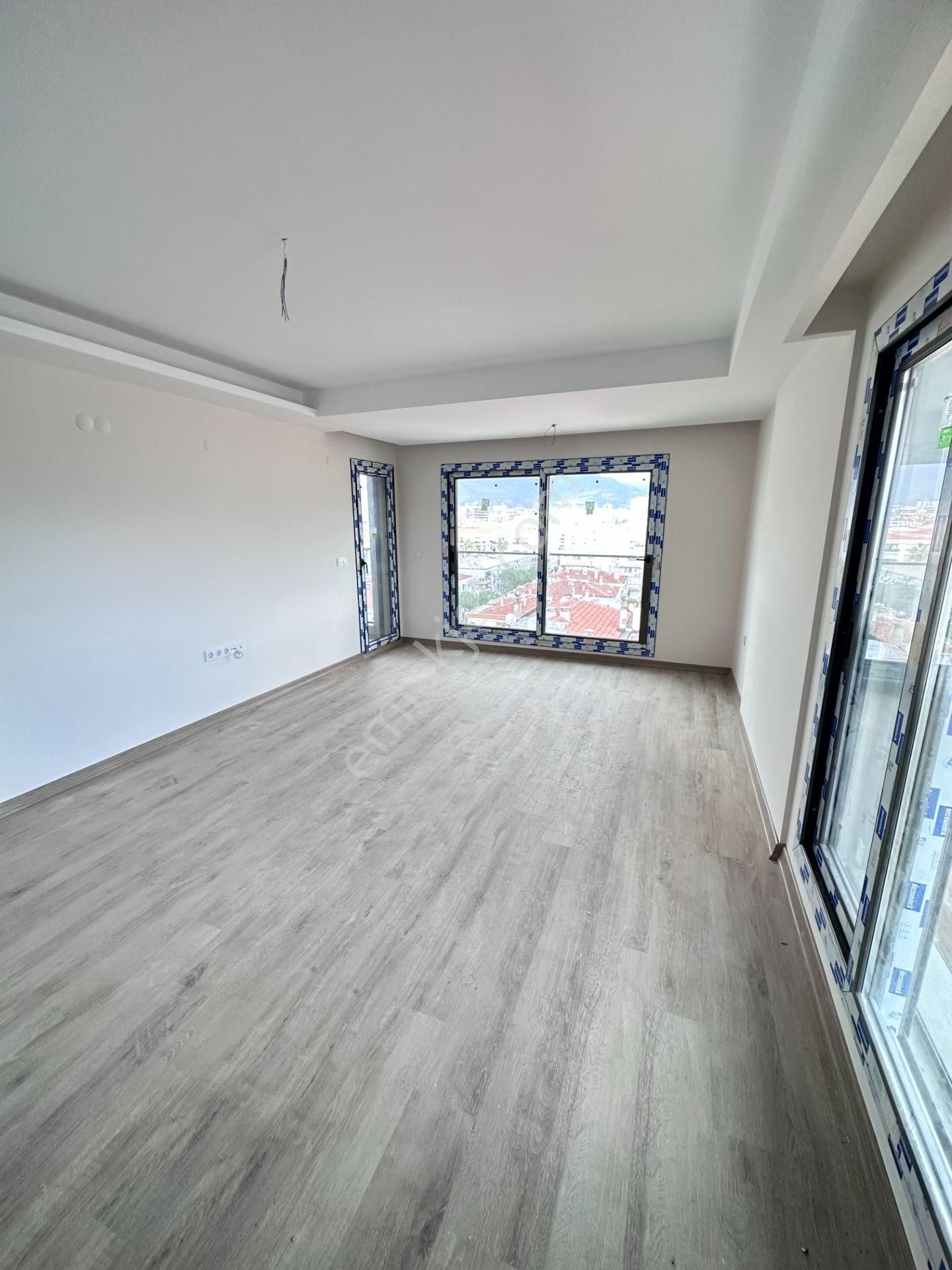 Mert Uçar'dan Satılık Karşıyaka Merkez De Sıfır 2+1 Daire - Görsel 28